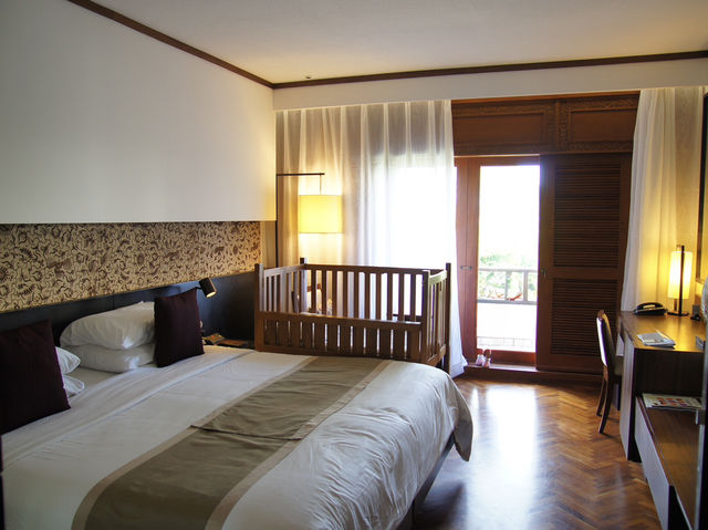 🏖️ Nusa Dua Beach Hotel & Spa – A Slice of Balinese Paradise