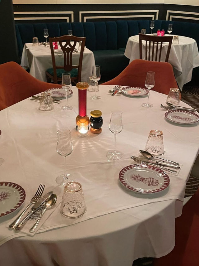 ร้านอาหารในกรุงเทพ ที่เปลี่ยนธีมบ่อยมาก