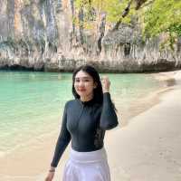 เกาะเหลาลาดิง🏝️ เกาะสวรรค์ของนักท่องเที่ยวทั่วโลก