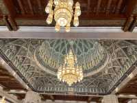 【Sultan Qaboos Grand Mosque／スルターン・カブース大モスク】