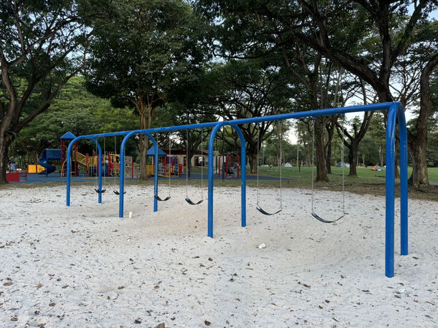 🌳 Family Fun at West Coast Park