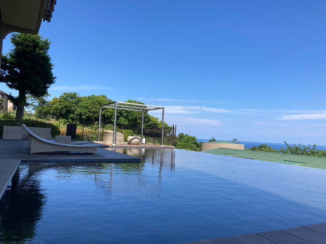 全室オーシャンビュー🌊✨伊豆絶景が拝めるラウンジ付きお宿🍸