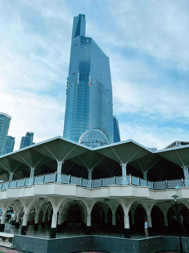 Asy-Syakirin Mosque: Serenity Beside the Twin Towers at KLCC Park