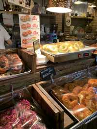 ร้านสุดฮิต New York Bagelous Museum 