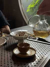 Experience the Charm of a Teahouse in Zhuhai, China 🇨🇳 