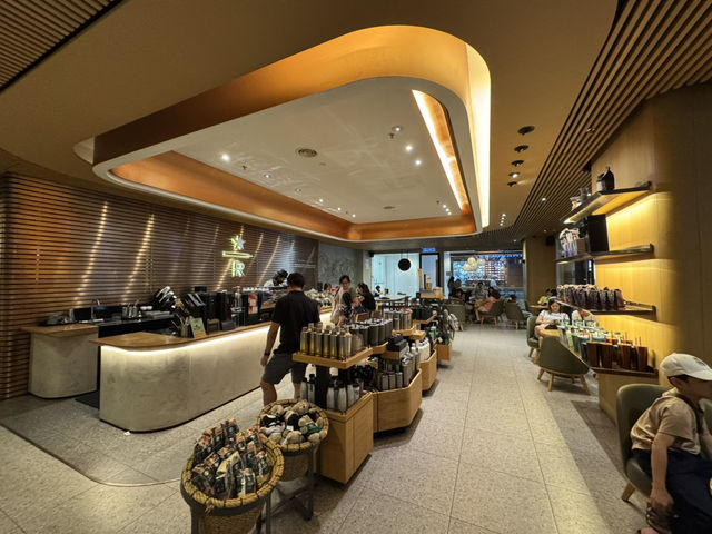 ☕ Coffee Break… Eventually – Starbucks Reserve Gurney Plaza