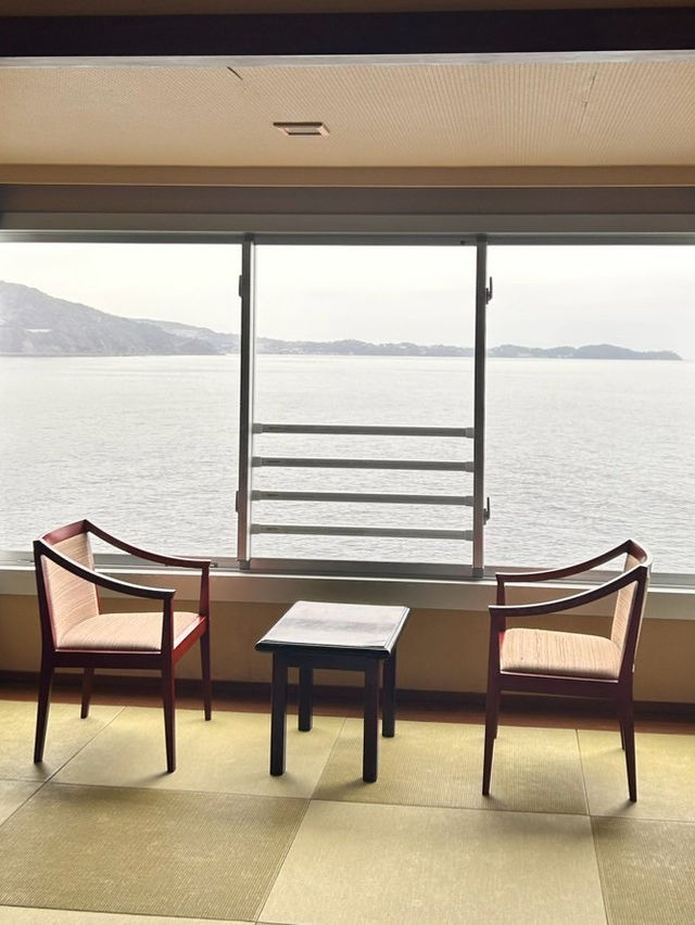 【静岡・熱海】昭和レトロと絶景温泉を満喫！ホテルニューアカオ