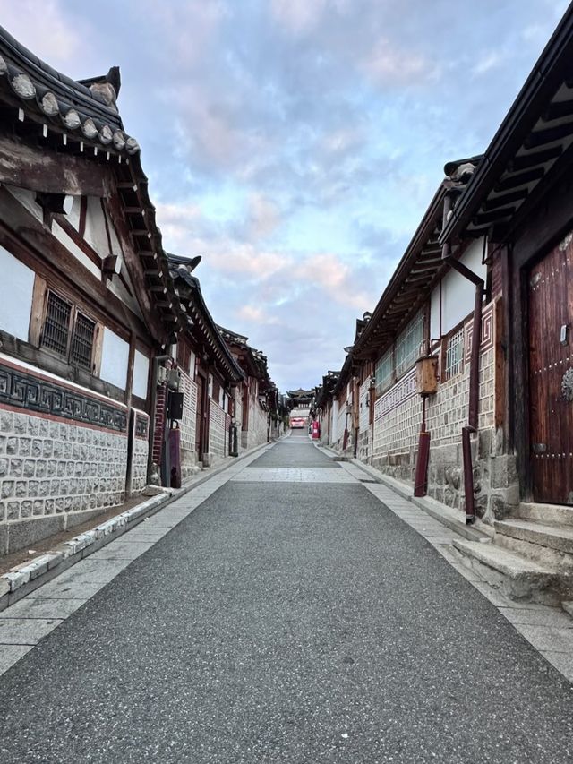 Tradition Meets the City: Bukchon Hanok Village