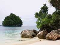 Beyond the Shore: Britania Group of Islands