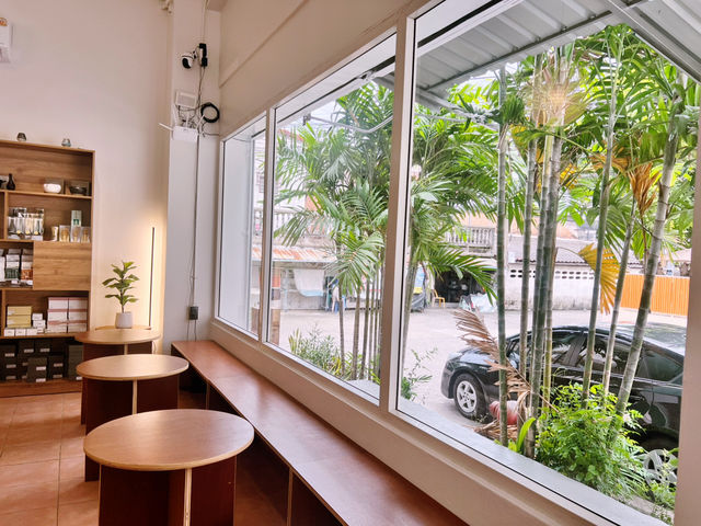 alaia.tea | Matcha & Desserts Cafe Nonthaburi