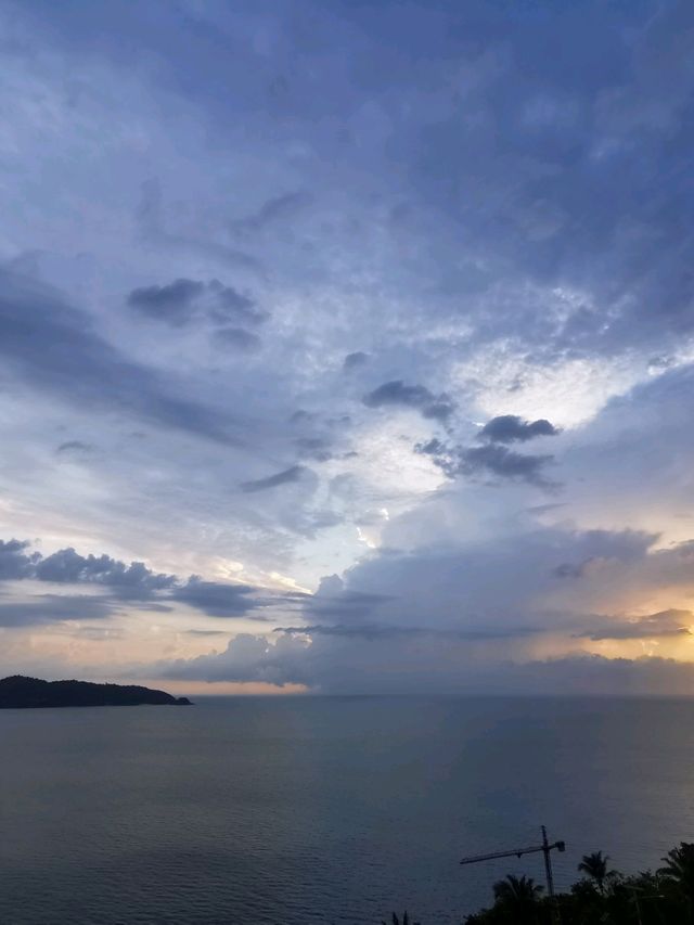 🌅⛱️ sunset at Phuket