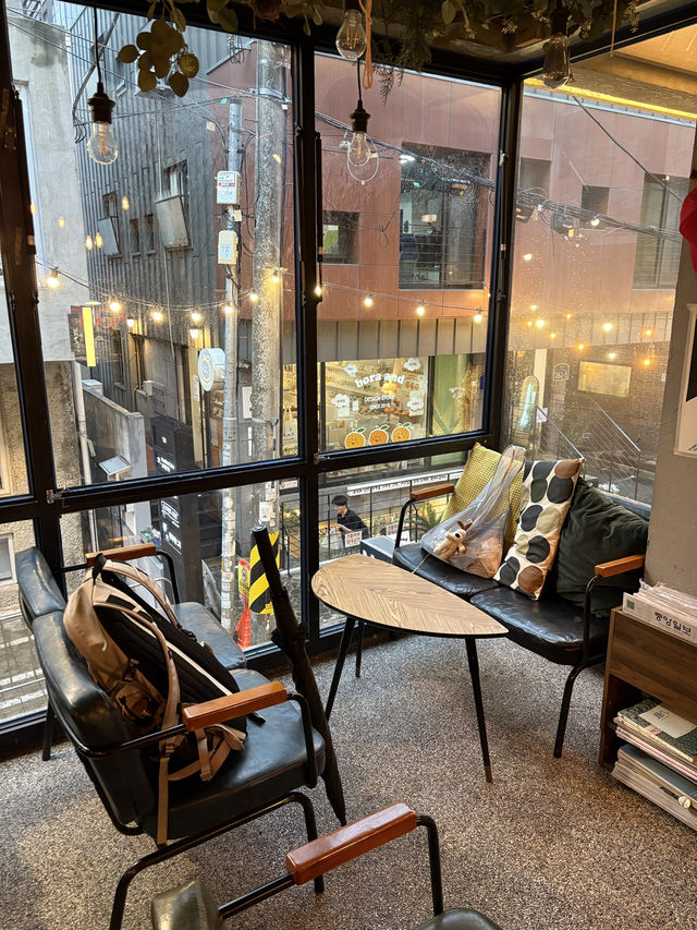 진한 커피맛이 좋은 연남동 카페 ‘미라지커피’☕️