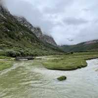  🌄 Gongga Lake (贡嘎错): A Gentle Trek with a Big Reward