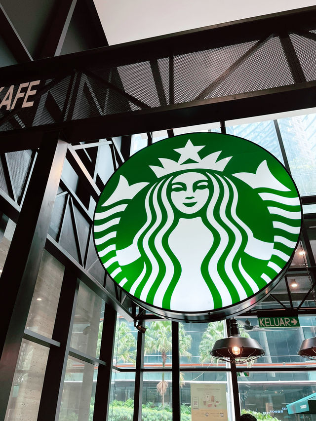 Starbucks: The Perfect Coffee Break Destination 