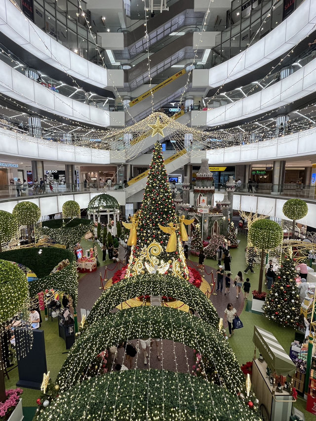 🎄🛍 One Utama Christmas Wonderland – Festive Feels & Snowflakes