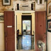 คาเฟ่แอนบาร์ในเมืองฮานอย  Nola Cafe & Bar