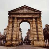 🍷✨ Solo Sojourn in Wine Country: Bordeaux – Where Elegance Meets Easygoing Charm