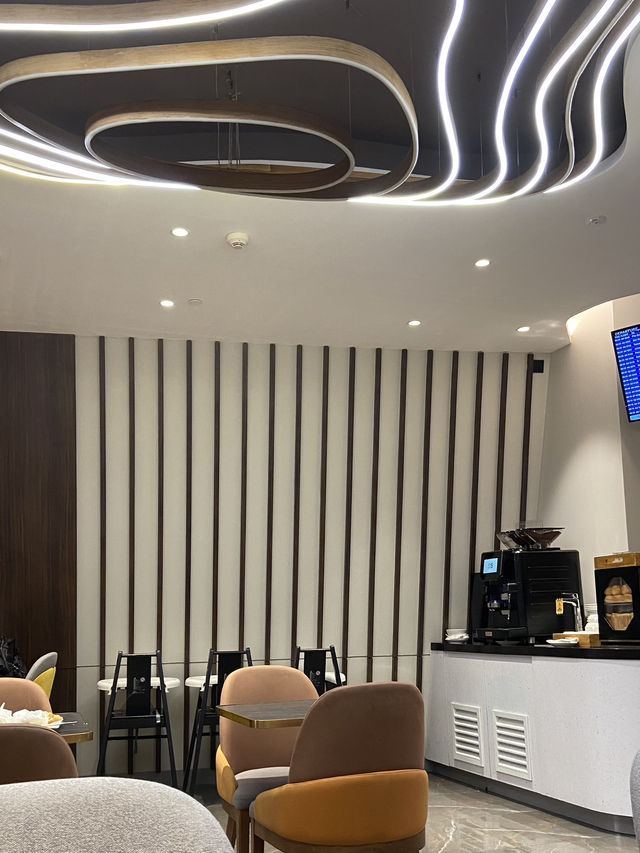 Unwinding in Style at Travel Club Lounge KLIA 2