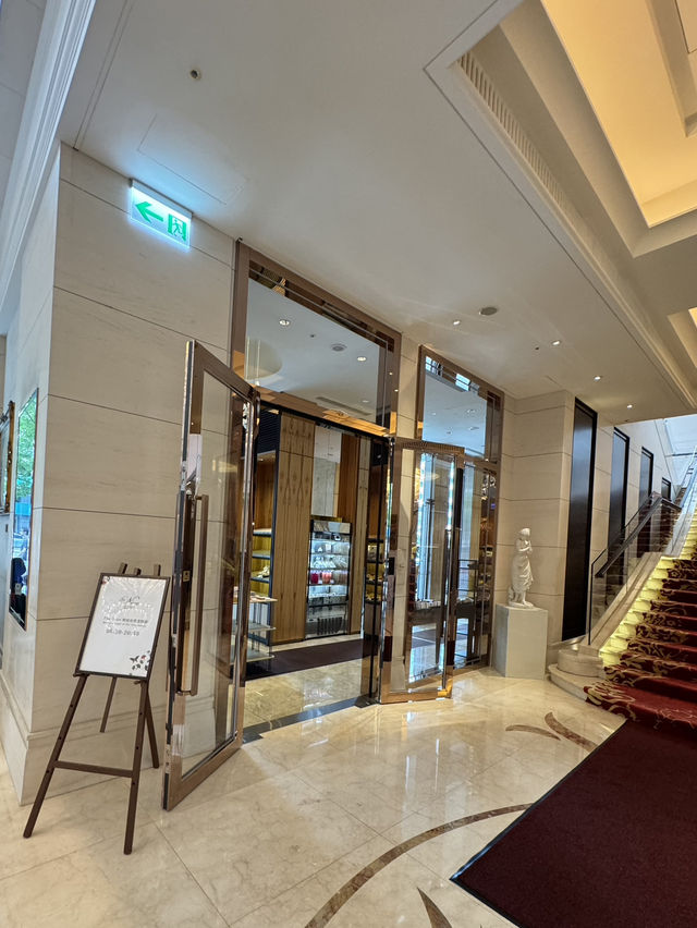 【台湾・台北】パイナップルケーキの人気店！高級ホテルの鳳梨酥