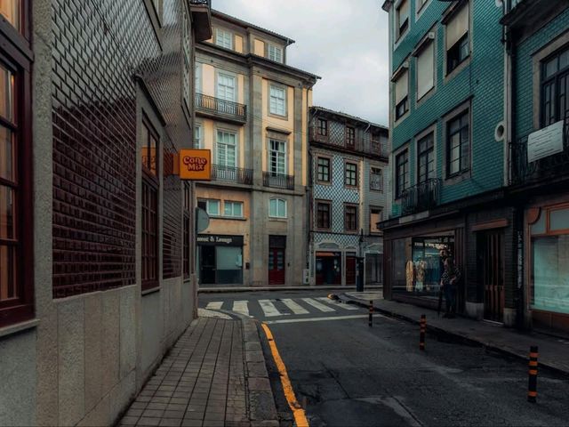 Discovering the Charm of Porto Discovering the Charm of Porto