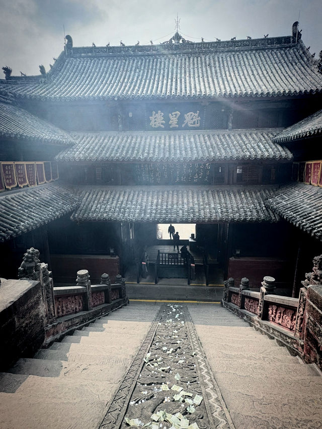 altTitle