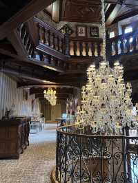 Revolving Around the Beauty of Architecture: Eyes – Belgium 