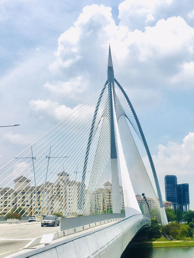 Symbolizes Modernity and Innovation