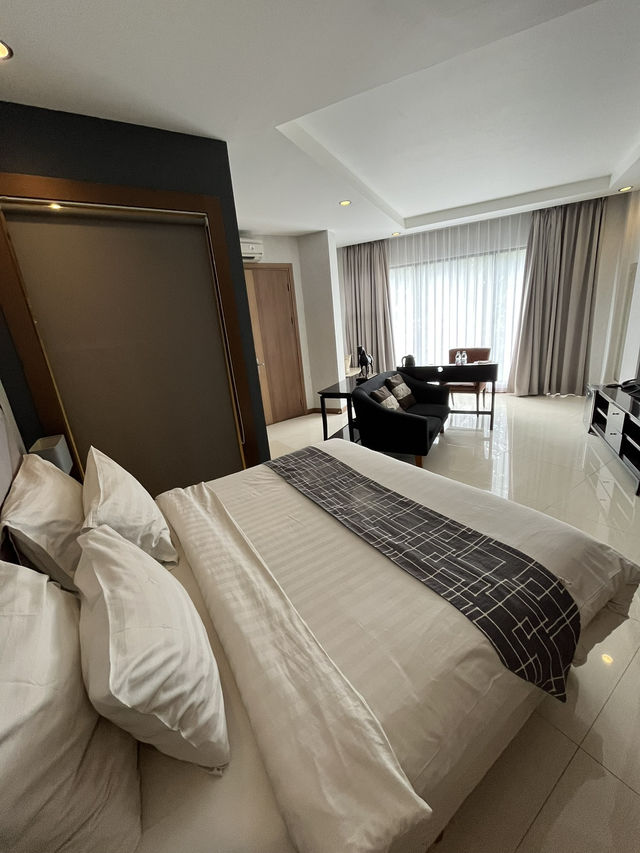 Stay with style & comfort at Sawana.
