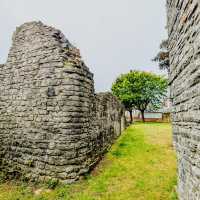 Solo Ruin Seeking: An Hour at Barry Castle
