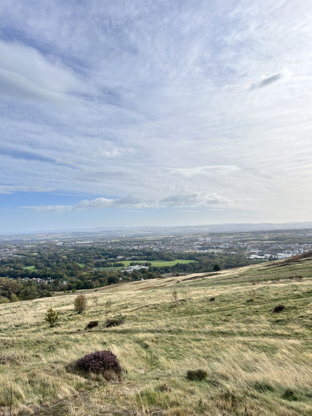 Climbing the Crown of Edinburgh: My Hike to Arthur’s Seat