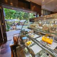 บ้านสวนกาแฟ ร้านอาหาร และกาแฟ ริมลำธาร