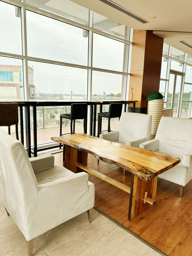 Chill & Chat in Style at Mbar Lobby Lounge 🍸✨ Chill & Chat in Style at Mbar Lobby Lounge 🍸✨