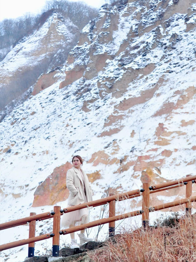 หุบเขานรกจิโกกุดานิ (Jigokudani )