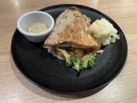 Feast in the Shadows - The Allure of Jekyll Cafe