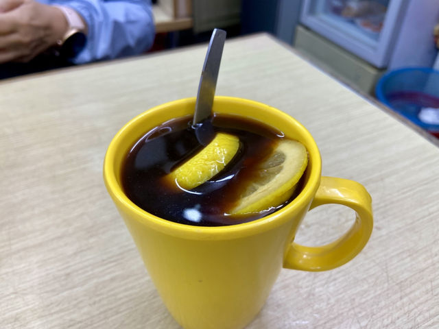 香港離島道地美食分享✨ 釗記冰室🍽️🥢