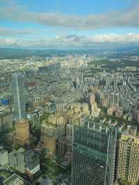 台北101的耶誕季,城市裡最亮的一顆星 ✨