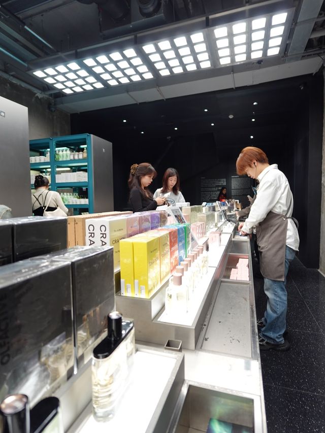 A Perfect Half Day at Wukang Building