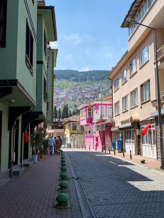 布爾薩：烏魯達山下的第一座奧斯曼帝國首都🏔️