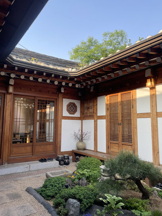 [Korea Selatan] Momen istimewa di rumah tradisional Korea (Hanok)