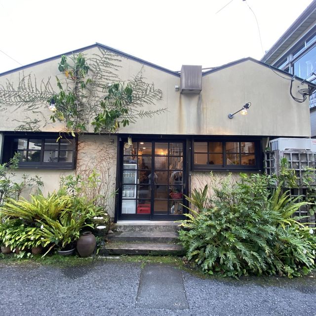 奄美の夜は看板のない店「優歩」で美食三昧