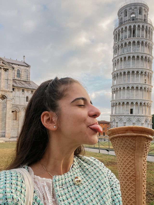 Fun facts 📝 about the Leaning Tower of Pisa: