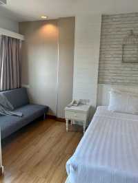 Stay Near the Suvarnabhumi airport 