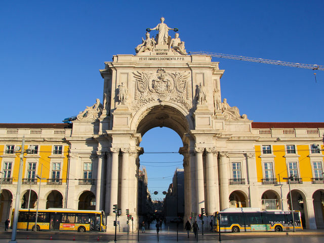 Lisbon , capital of Portugal 🇵🇹