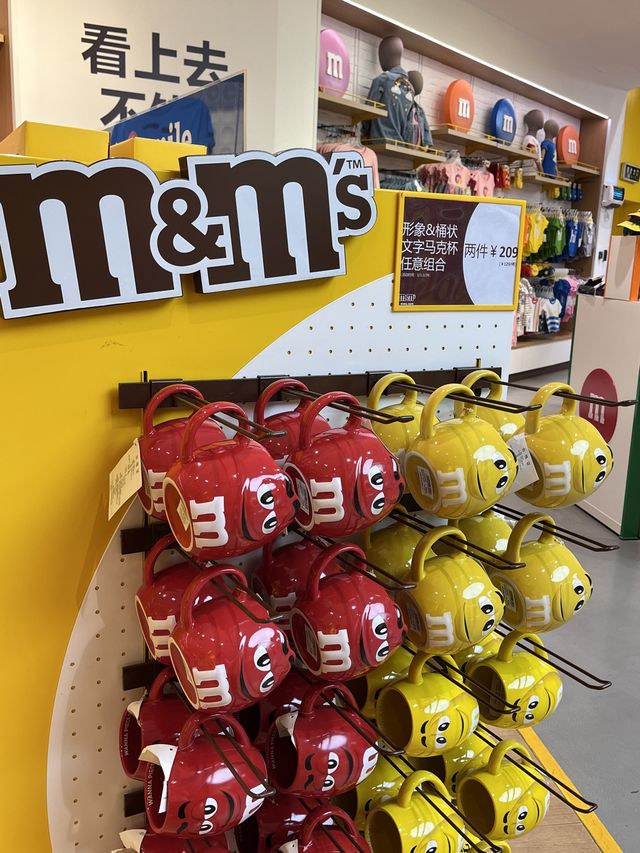 상하이 여행 필수코스, m&m 스토어🍫