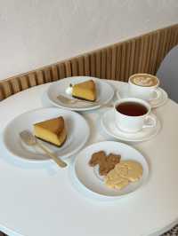 Tea Time at Marble Café in Kuramae🍰