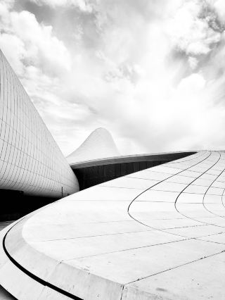 A pearl of the Caspian coast: Baku 🇦🇿 
