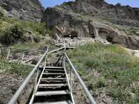 The cheapest way to visit Vardzia
