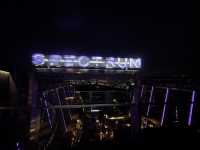 🌆 Spectrum Lounge & Bar