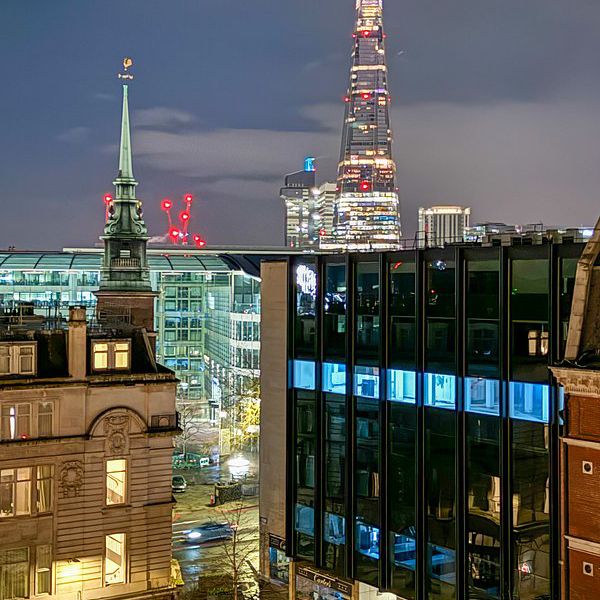 Historic Glamour Meets Modern Grace: Four Seasons Trinity Square