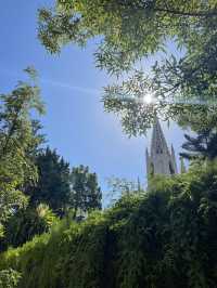 Valencia: Walls That Speak – Street Art & Urban Vibes 🎨🌆✨